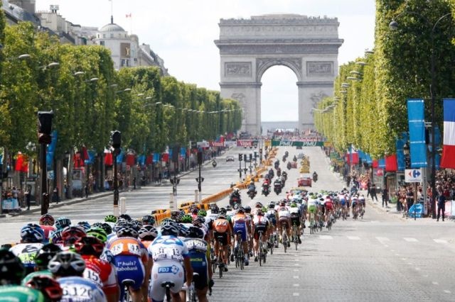 Les monuments nationaux roulent avec le Tour de France