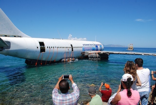 En Turquie : Un A300 transformé en spot de plongée