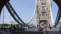 Tower Bridge à Londres va faire le pont