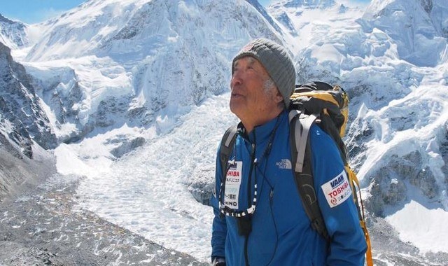 La montée de l’Everest, un vieux défi à relever pour les touristes seniors