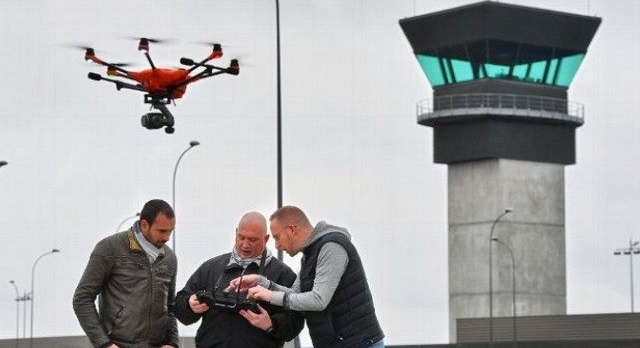 The use of drones creates hazardous situations in aviation