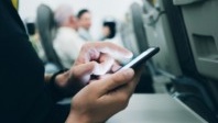 Comment l’usage du smartphone en vol peut mener un touriste en prison