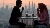 Tourisme & restaurants : La Malaisie autorise les repas, dans la limite de deux clients par table