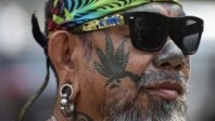 Le tourisme part en fumée : La Thaïlande dépénalise l’usage du cannabis