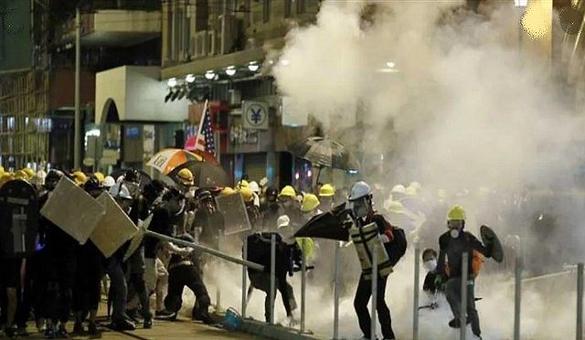 Panic in Hong Kong